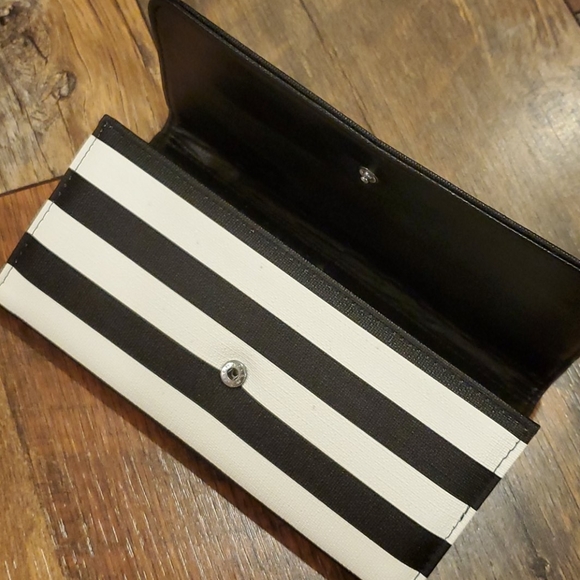 Trifold wallet - Picture 5 of 6